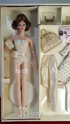 Continental Holiday Giftset Silkstone Barbie Doll Fashion Model Collection