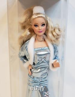 Convention GAW 2023 Nord vers l'Alaska Barbie Doll en soie blonde Silkstone limitée à 275 exemplaires