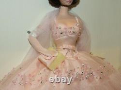 Dans Le Modèle De Mode Rose Barbie Silkstone Nrfb 2000 Edition Limitée #27683