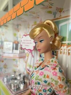 Édition Limitée Gold Label Barbie Apprend à Cuisiner 1965 Repro/NRFB/Rare/K9141 de 2006