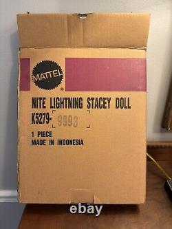 Étiquette Or 2005 Mattel Reproduction de la poupée Barbie Stacey Night Lighting de 1969 J0964