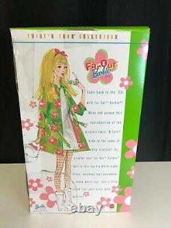 Far Out Barbie Doll Twist N Turn 1998 Edition Limitée Mattel 21911