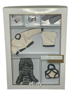 Galerie Scène Barbie Doll Fashion Set. Club Officiel Barbie Collector 2002