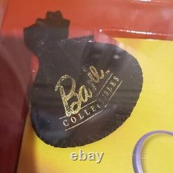 Golden Qi-pao Barbie 1998 Edition Limitée Collector's Ed Rare Nrfb. Menthe