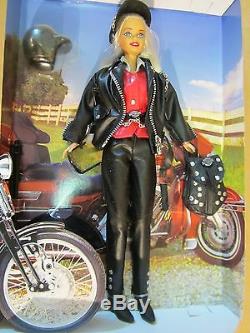 Harley-davidson # 1 Barbie Doll 1997 Édition Limitée Tenue En Cuir Noir Nouveau H1