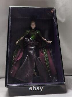 Impératrice des Aliens Barbie Collection Gold Label 2011 Mattel W3514 NEUF