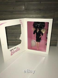 La Barbie Fashion Awards Limited Edition Chic Barbie Facile Rare