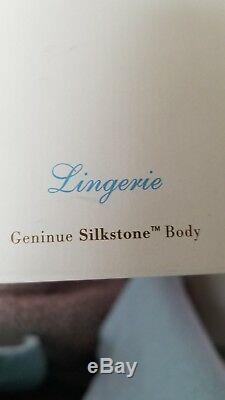 La Lingerie Poupée Barbie Véritable Silkstone Body Limited Édition
