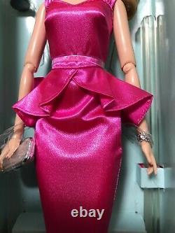 Mattel Barbie Convention Au Japon 2017 Barbie Gold Label Limitée À 900 Inutilisés