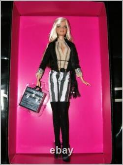 Mattelbarbie Fashion Model Collection M. A.c. 2007 Limited Edition Gold Label
