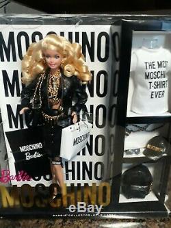 Moschino Poupée Barbie 2015 Blond. Gold Label Limited. Nouveau. Nrfb