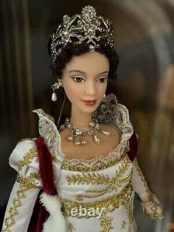 NOUVELLE poupée Barbie Empress Josephine Collector Gold Label de la série Women in Royalty G8051