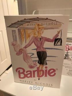 Nrfb 1995 Mattel Harvey Nichols Poupée Barbie Edition Limitée Coa Le 250
