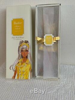 Palm Beach Honey Barbie Doll 2010 Mint Nrfb. Limitée Ed. 3550. À L'échelle Mondiale. Rare