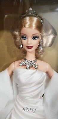 Poupée Barbie Duchesse des Diamants Barbie Mattel NRFB Édition limitée Joyaux Royaux.