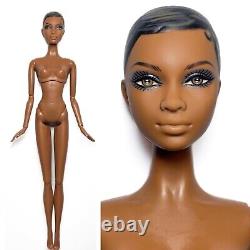 Poupée Barbie Jazz Diva Baby avec corps pivotant, modèle articulé et muse AA nue.