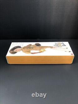 Poupée Barbie Mattel Gold N Glamour édition limitée 2001, demande des collectionneurs #54185