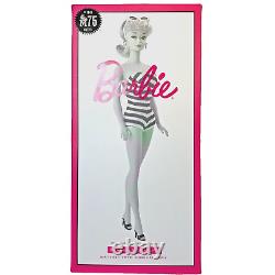 Poupée Barbie Mattel en édition limitée pour le 75e anniversaire avec maillot de bain doré signature