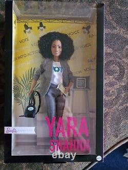 Poupée Barbie Signature 2020 Yara Shahidi Édition Limitée Vote Shero Made to Move