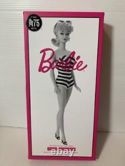 Poupée Barbie Signature Maillot de Bain en Or - 75e Anniversaire Limité Mattel GHT46