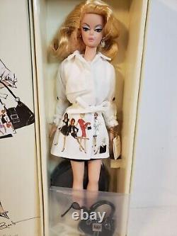 Poupée Barbie Silkstone Trench Setter 2003 Édition Limitée Mattel B3442 Nrfb