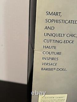 Poupée Barbie Versace Étiquette Or Édition Limitée 2004 Mattel B3457