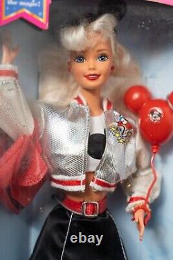 Poupée Barbie de collection Walt Disney World 1996