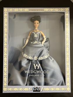 Poupée Barbie édition limitée robe bleue Wedgwood Angleterre 1759 1999 Mattel 25641