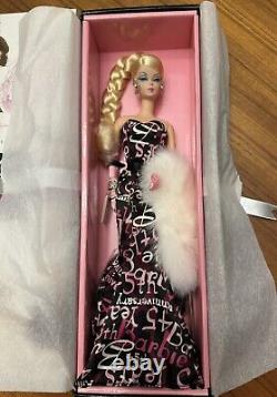 Poupée Barbie en soie véritable Silkstone pour le 45e anniversaire, édition limitée, neuf dans sa boîte (Nrfb) B8955