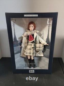 Poupée de collection Mattel Barbie Burberry édition limitée 2000, figure 230422.