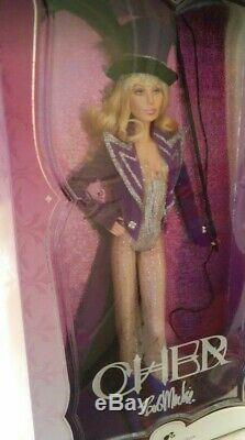 Rare Cher Barbie Blonde Ringmaster Poupée Toys R Us Limited Edition! Platine