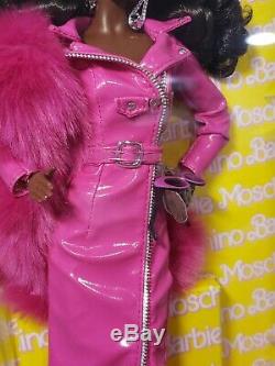 Rare Moschino Met Gala 2019 Aa Barbie Doll Limitée À 200 Pièces Nrfb Monnaie
