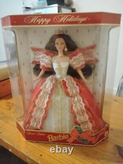 Rares, éditions limitées de Barbie de célébration vintage avec des erreurs d'impression.