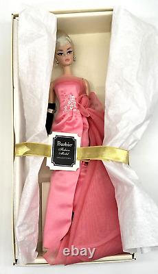 Robe Glamour Barbie Collection Label Or 2016 Édition Limitée à 10 000 Nouvelle