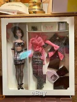 Silkstone Un Modèle De Vie Barbie Giftset Nrfb B0147 Limited Edition