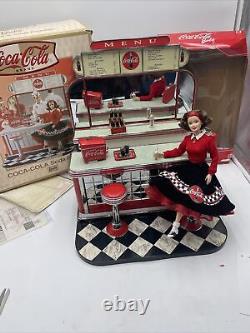 Super cadeau! BARBIE & KEN Coca-Cola Soda Fountain Mattel 2000 Ltd Ed Avec Barbie