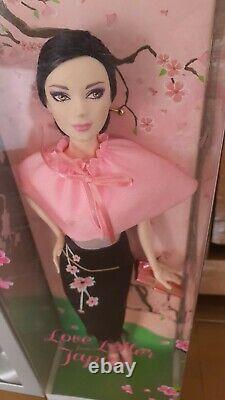 Ultra Rare Limited Edition Barbie Ptmi Pt Mattel Anniversaire Indonésie