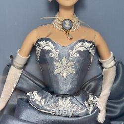 WEDGWOOD ANGLETERRE 1759 Poupée Barbie Robe Bleue Mattel #25641 Limitée VTG 1999 -NEUF