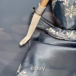 WEDGWOOD ANGLETERRE 1759 Poupée Barbie Robe Bleue Mattel #25641 Limitée VTG 1999 -NEUF